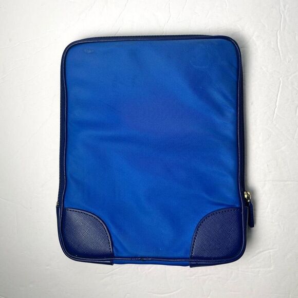 Tory Burch 10” Tablet Sleeve Pouch - Picture 5 of 9